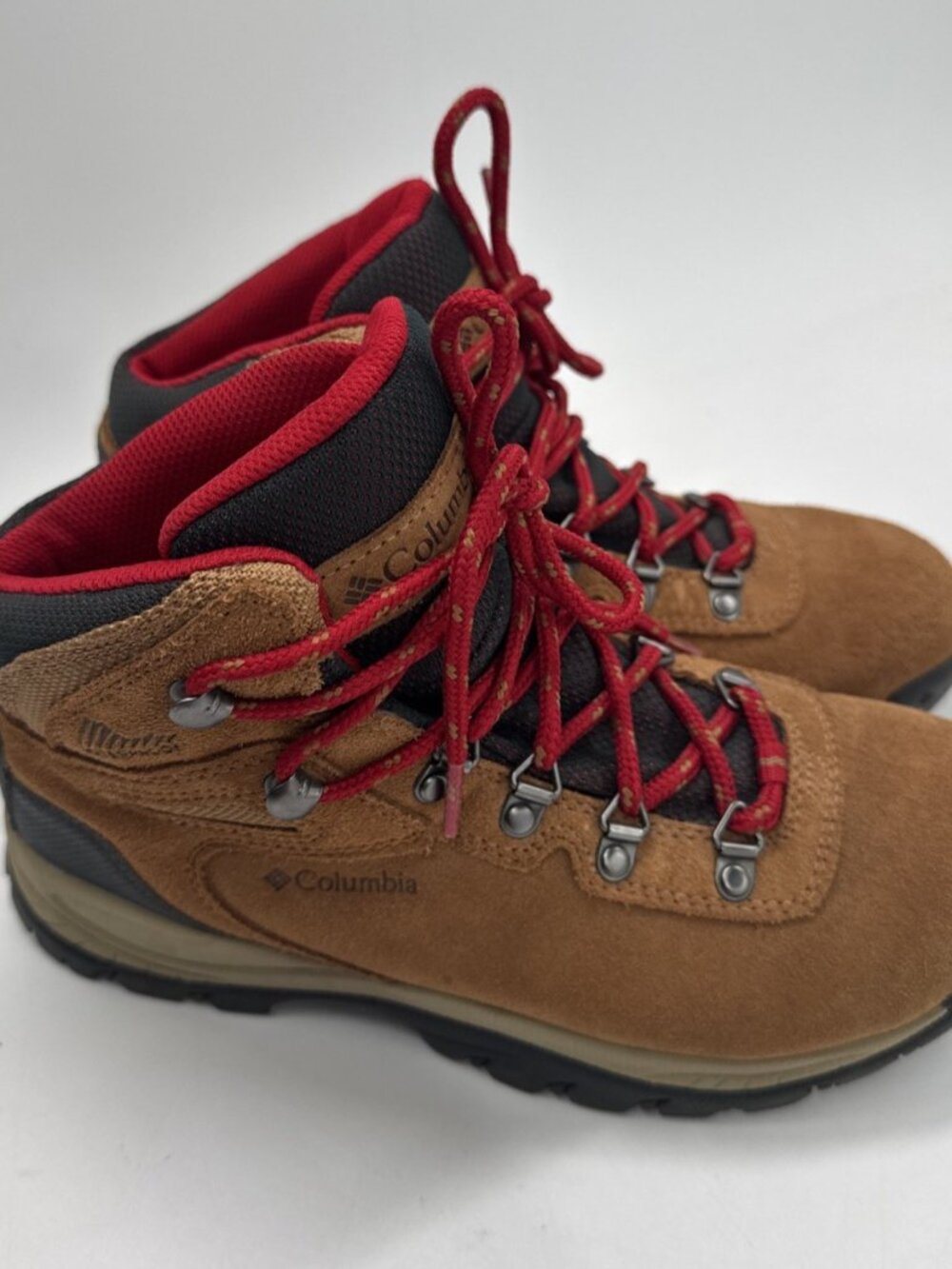Columbia Boots Womens Size 8 Newton Ridge Waterproof Hiking Brown Suede Lace Up